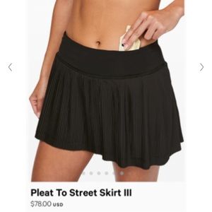 Lulu lemon Pleat to the street skirt